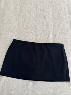 Abercrombie and Fitch A&F Scarlett Mini Skort Mid Rise